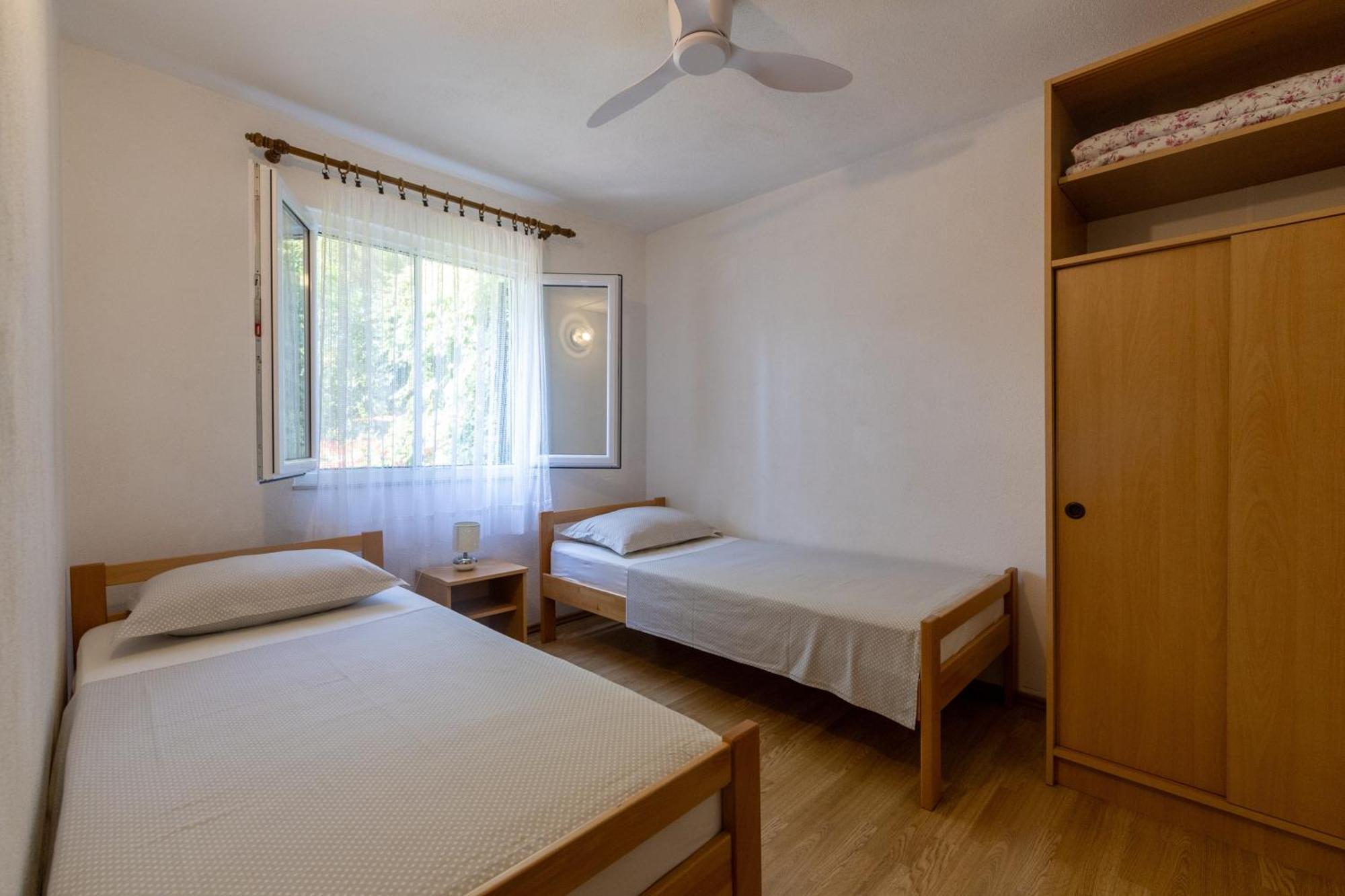 Apartments By The Sea Mudri Dolac, Hvar - 582 Vrboska Exterior photo